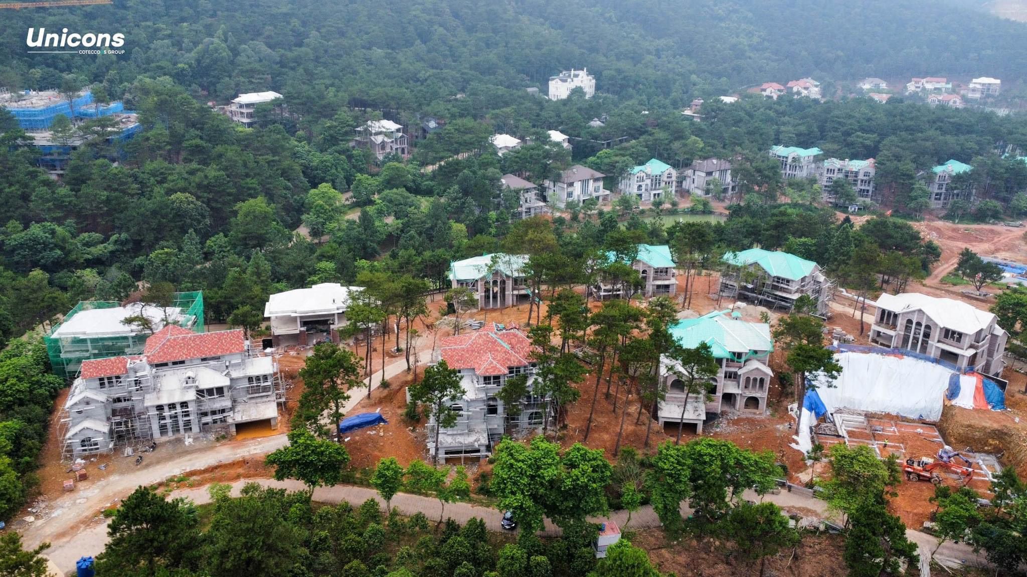 Thanh Xuân Valley 41 các căn biệt thự thanh xuân valley đã hoàn thiện phần thô bên ngoài
