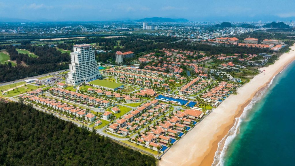 Ban Biet Thu Fusion Da Nang Resort 5
